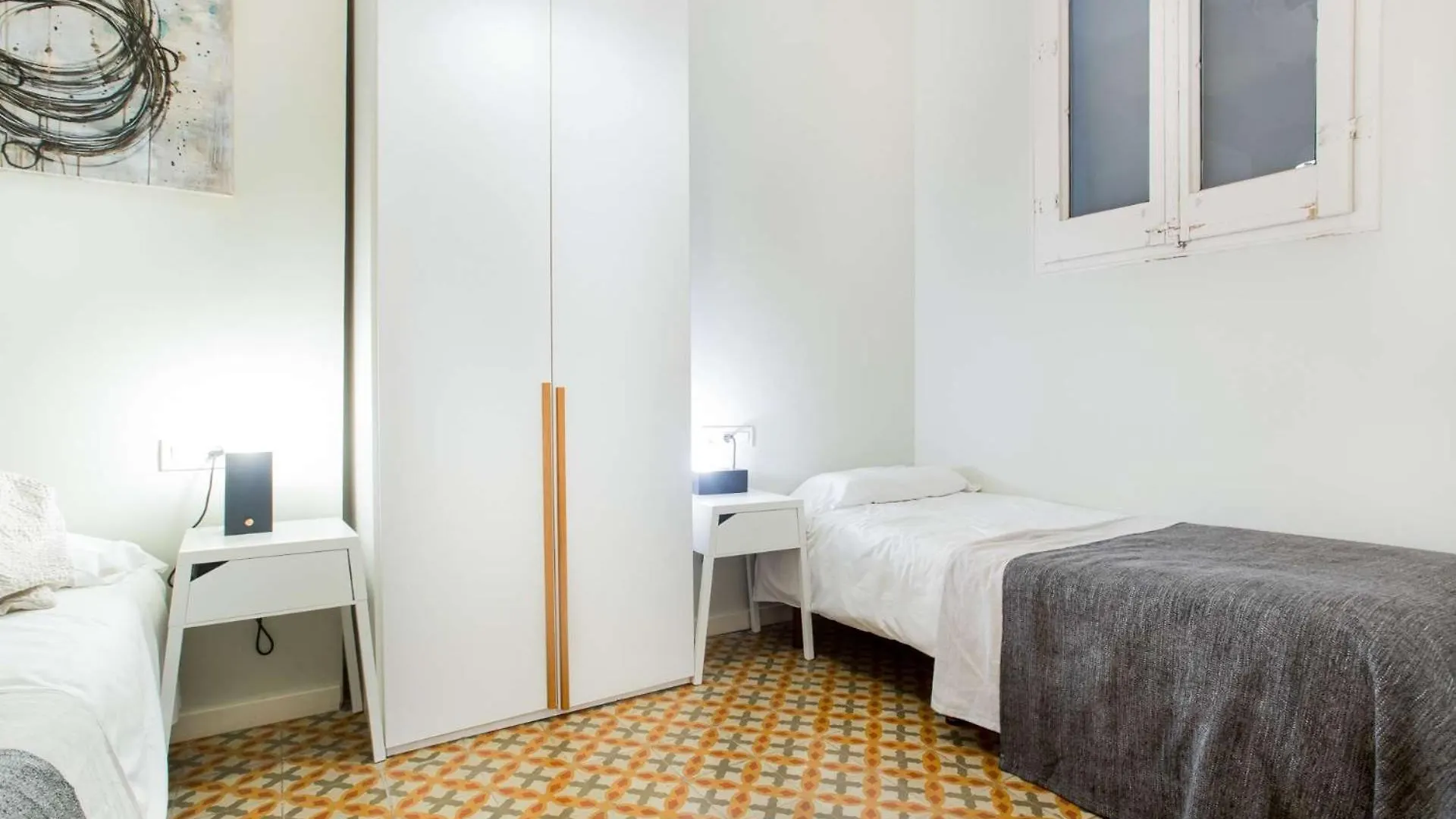 4Bedroom Apart With Balcony In Las Ramblas 1 1 Barcelona