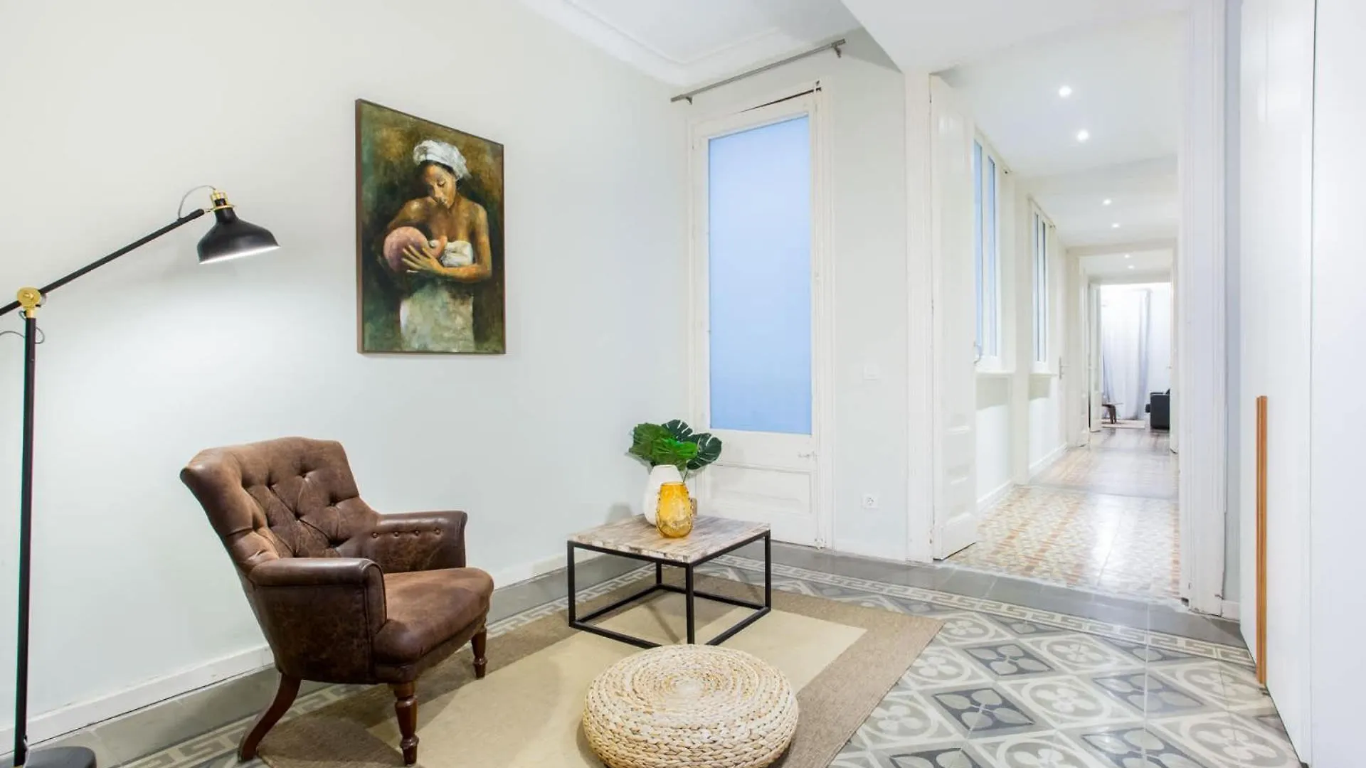 Apartment 4Bedroom Apart With Balcony In Las Ramblas 1 1 Barcelona